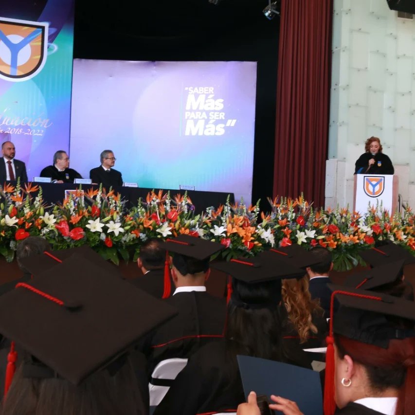 UNIVAUPN's tweet photo. 💙🧡🐯  #UnivaUruapan,  ha dado a la sociedad   𝐍𝐔𝐄𝐕𝐎𝐒 𝐄𝐆𝐑𝐄𝐒𝐀𝐃𝐎𝐒 𝐀𝐋𝐔𝐌𝐍𝐈 Generación 2018-2022, que son  líderes con espíritu de servicio

#GraduaciónUNIVA
#SoyUNIVA https://t.co/ieKhqTrfIU