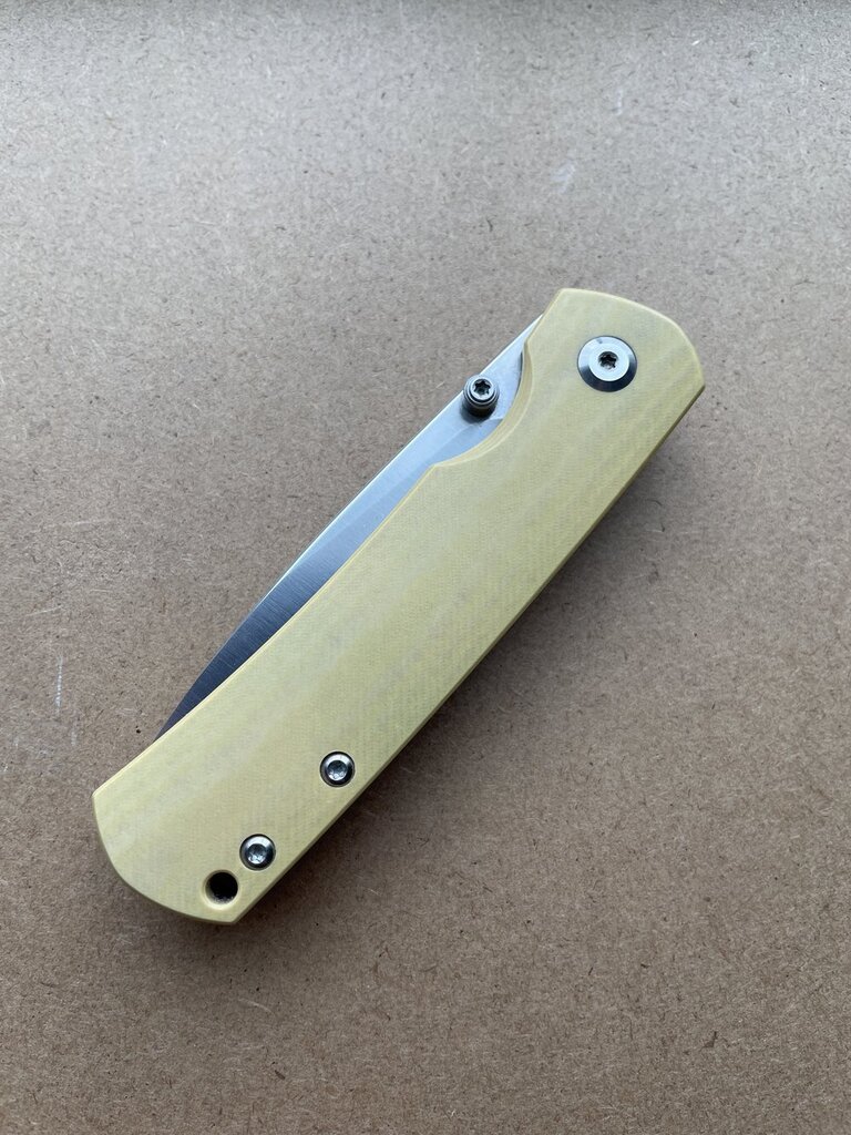knives_designs's tweet photo. Monterey Bay Mini Old Guard Review https://t.co/AUQampDHMc #edc #knife https://t.co/NFDzaLeUs7