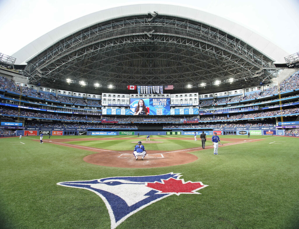 MLB Trade Rumors on Twitter "Blue Jays Announce Rogers Centre's New Outfield Dimensions https