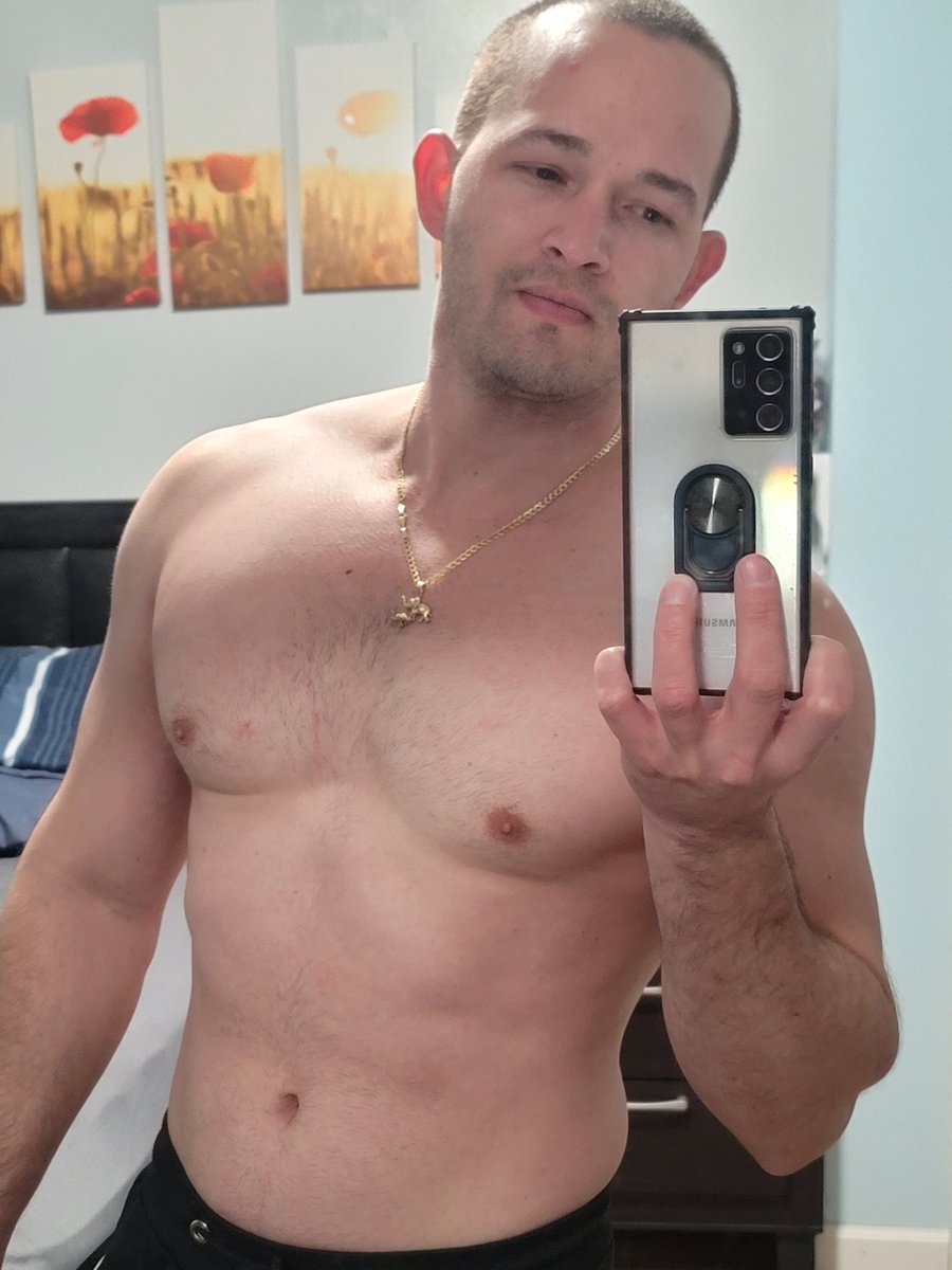 ozzy2212's tweet image. Happy weekend