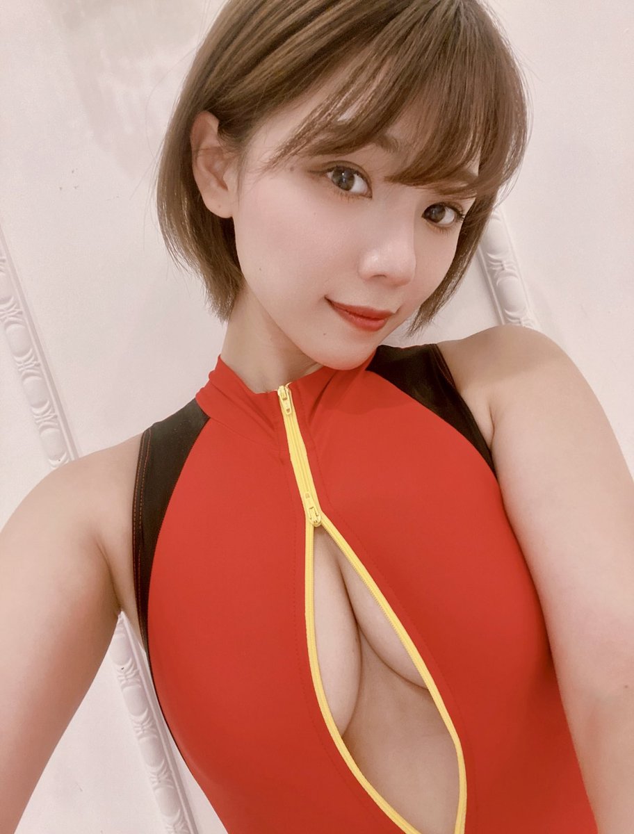 NaRu_0320's tweet photo. スイムスーツガールYouTube出演しました！！！
180度画面で動かすと画面移動します。

リアライズ❤️似合いすぎじゃない？笑
撮影は丁度一年前😁

Jaguar is my friend https://t.co/rirwOINTgB @YouTubeより https://t.co/rb11xl8ABL