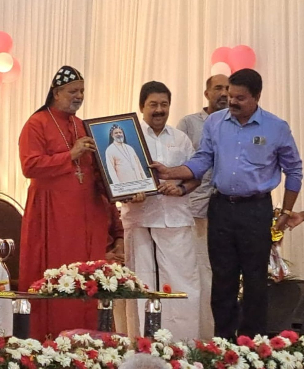 IvaniosMar's tweet photo. AMICOS honour to
Most Rev. Dr. Joshua Mar Ignathios Thirumeni during the function organized on the occasion of the Festal and Episcopal Silver Jubilee celebrations held today at Mavelikkara. Dr. Suju C. Joseph, Secretary, AMICOS; Reji Thazhamon and Junie attended the function. https://t.co/ZEBA3QngzT