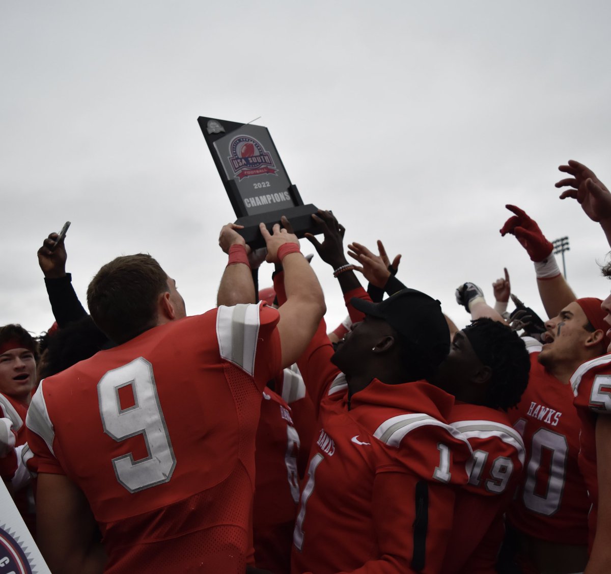 Only 1 Division 3 school in the Southeast finished in the top 25 final poll… AND got another 💍 this year. #CultureWins 👀