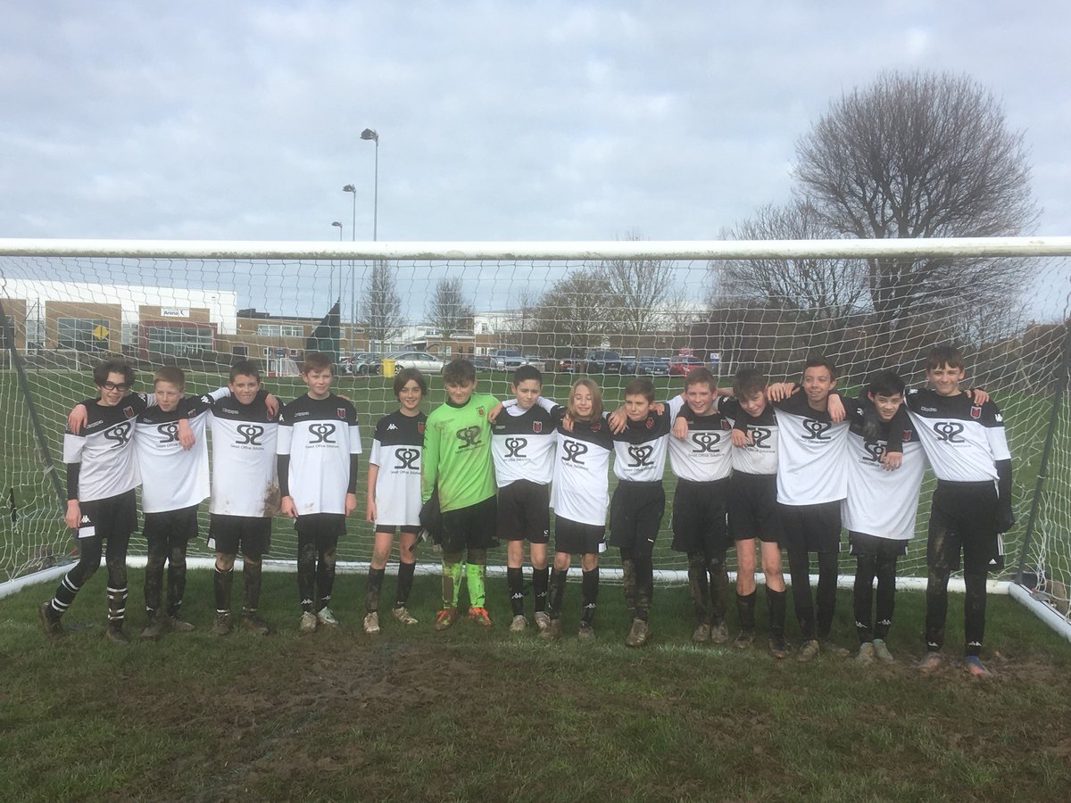 Faversham Town YFC tweet media