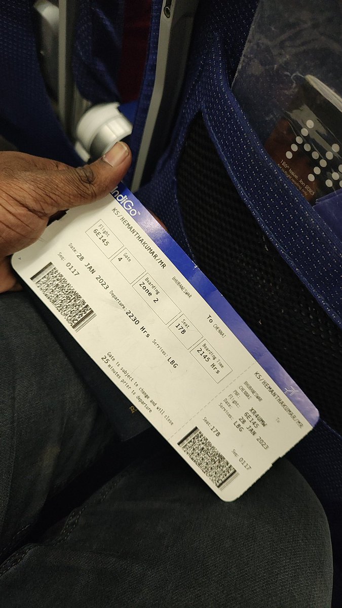 hemanth1117's tweet photo. This is the first time I'm travelling in flight and I'm 27yrs old. Small W in my life, feeling so happy!🥹❤️ https://t.co/89uOswEcBM