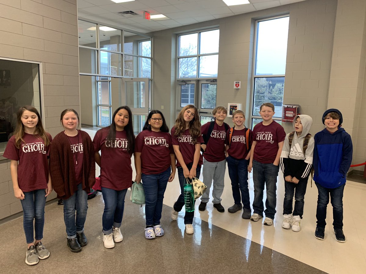 @LockhartISD Elementary Honor choir is off to a great start! Students from @ABStrawn @BluebonnetLions @CFELISD @NavarroLISD and @plumcreekelem preparing for their performance at 5:00pm @LOCKHARTHS. Come to see our Musicians #LockedonExcellence tonight! 🎶 #musicinourschools