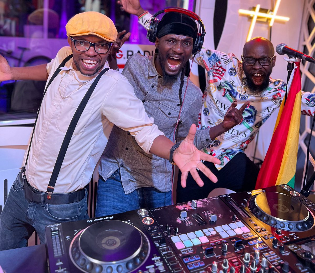 Kwa stenje magizani #reggaeboyzonNRG