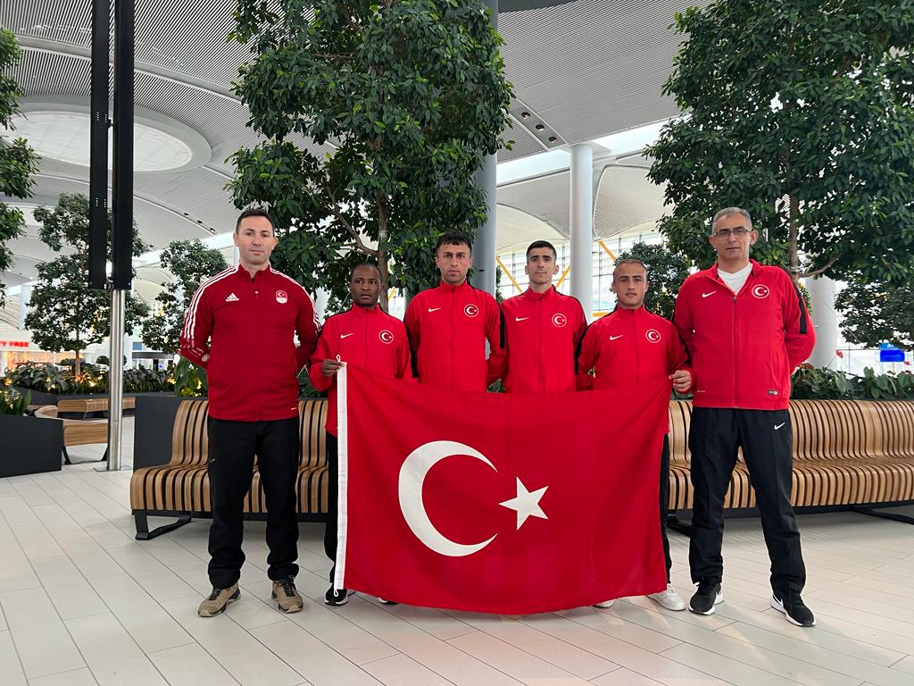 ORDU MİLLİ TAKIMI ADINA YARIŞMAK BENİM İÇİN BÜYÜK BİR ONUR OLACAKTIR.🇹🇷 ordulararası #Avrupakrosşampiyonası <a href="/tcsavunma/">T.C. Millî Savunma Bakanlığı</a> <a href="/_cevdetyilmaz/">Cevdet Yılmaz</a> <a href="/FeyziBerdibek1/">Feyzi Berdibek🇹🇷</a> <a href="/kasapoglu/">Dr. Mehmet Kasapoğlu</a> <a href="/bingolvaliligi/">T.C. Bingöl Valiliği</a> <a href="/bingolbel/">Bingöl Belediyesi</a> <a href="/Erdalarikan12/">Erdal ARIKAN</a> <a href="/SemiramisKaraar/">Semiramis Karaarslan</a> <a href="/MustafaLog80/">Mustafa Loğoğlu</a> <a href="/NihatKa51544362/">Nihat Kaya</a> <a href="/Osman_ORMAN12/">Osman ORMAN</a> <a href="/veyselanacur/">veysel anacur</a>