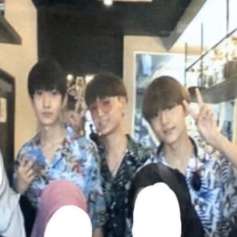 en77_pen's tweet photo. そういえば練習生の頃、ヒスン、ジェイ、サンウォンくんで一緒にブルネイ旅行して、その時めちゃくちゃ高いホテル泊まってものすごい金額使ったって言ってたよね…😂 https://t.co/AcYXUQb8zD