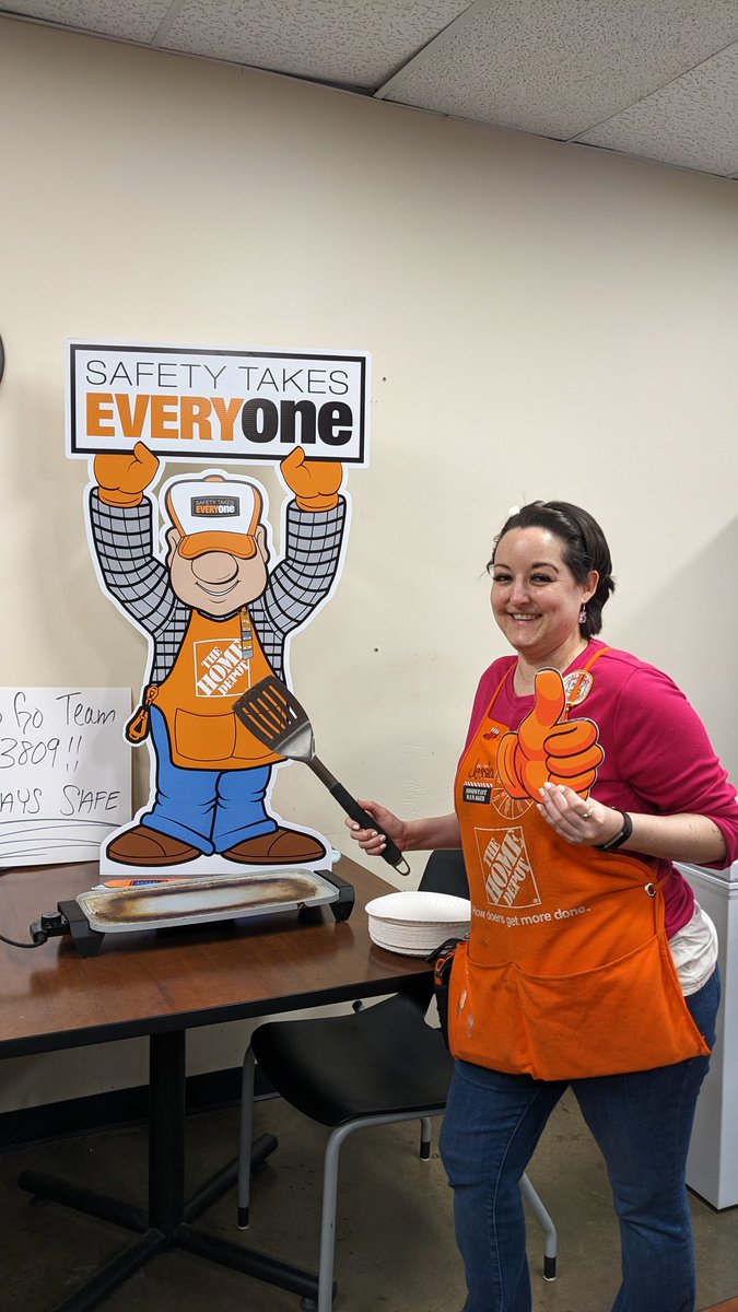Congratulations to 3809 on 120 days safe!!! Grilled cheese and tomato soup for this cold January day. <a href="/julescommon/">Julia Common</a> @GonzalezNAngela <a href="/jvick11/">Jim Vick</a>