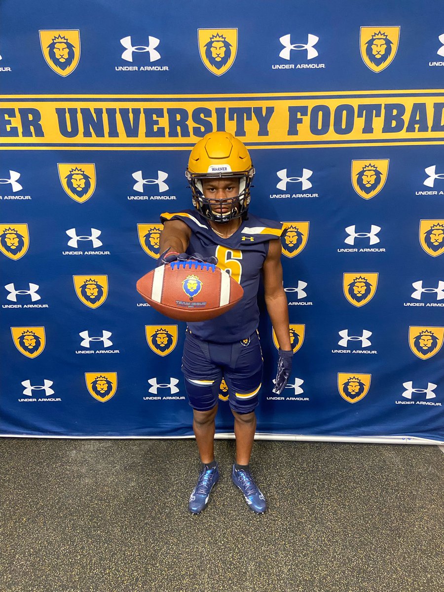 Tjackson3121's tweet photo. Had A great time visiting Warner University 🔵🟡 @CoachWBethel Thank you for the official Visit. @1stLadyCurrybih @gonzalezrhs @vonhagen09 https://t.co/sgYq9cL9IH