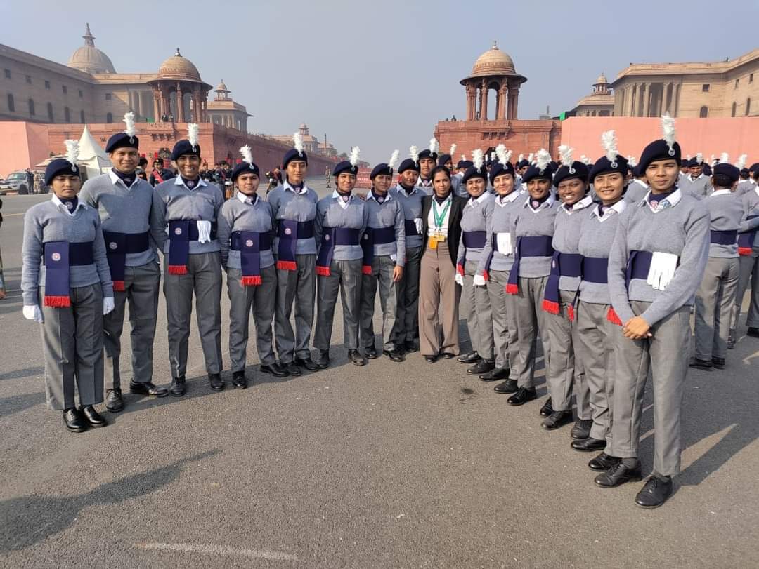 NssGnsc's tweet photo. RD 2023#Republic Day Parade -2023@ New Delhi. 
 #NssIndia https://t.co/J3srLgYz1F