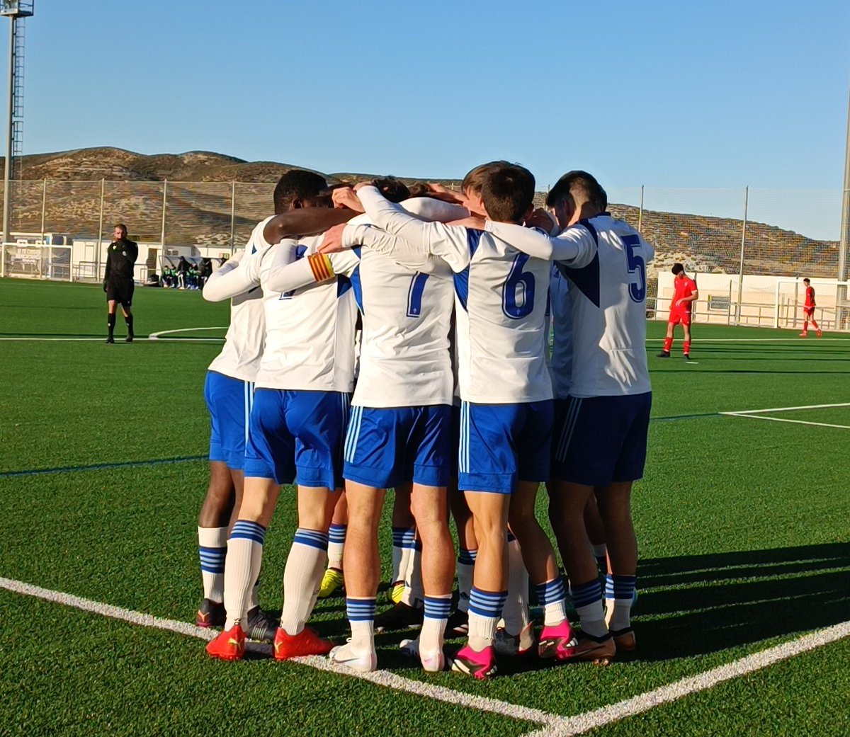 4️⃣-0️⃣ | ⏱️90' | DHJ - Ebro 

FINAAAAAAAL

🤩 Gran triunfo del #DHJ en la Ciudad Deportiva con un magnífico inicio de segunda mitad

⚽ <a href="/pausinho_/">Pau Sans🕷</a>, por partida doble, Jano y Chema fueron los goleadores

Seguimos 💪🏼

#RZcantera 🤍🦁