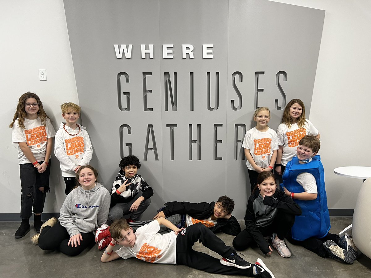 StaceySnyder's tweet photo. #genius #flliastate @IowaFLL @OrangeTigersWLO @WaterlooSchools @isuengineerkids @IowaStateU https://t.co/3dmMSuhZXJ