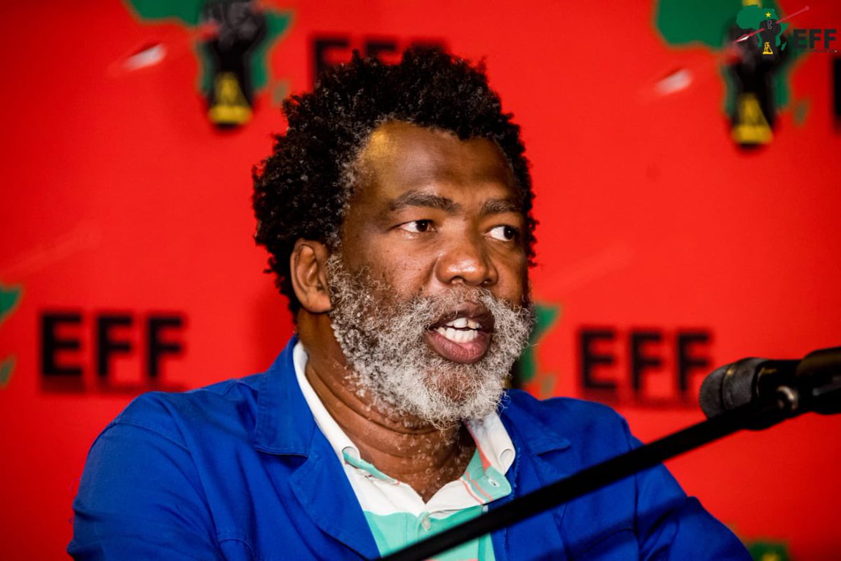 He won't trend because he told Julius Malema kuthi:

1. Nationalizations don't work in Africa
2. Socialism only benefit families connected to presidents
3. Pan africanism is dead because African leaders love materials and Gucci

Moerskont 🤣🤣🤣🤣🤣🤣😂🤣