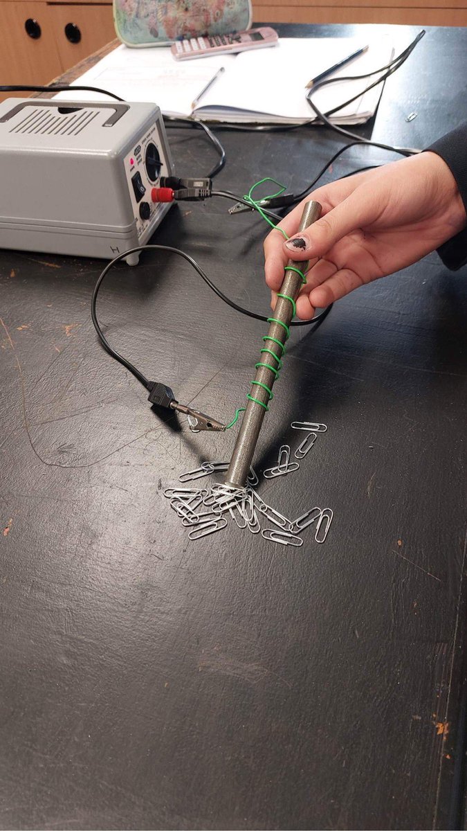 SciencePlume's tweet photo. Year 11 Trilogy scientists making and testing electromagnets 🧲⚡️ #physics https://t.co/GcPvTD0uB3