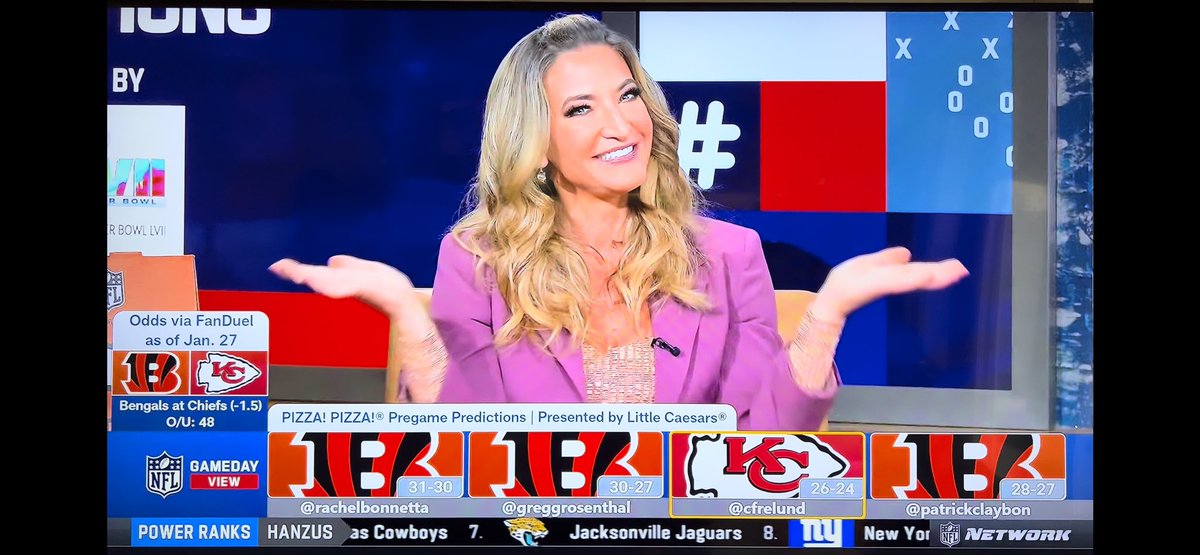 kwstevejohns's tweet photo. Chiefs Kingdom!! Small company but great company..right @cfrelund ?? Let’s Go Chiefs!! https://t.co/1d5c1OJXHk