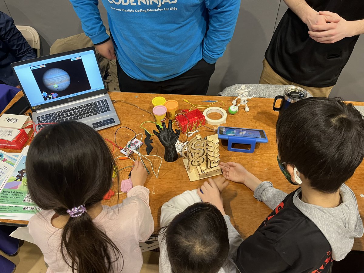 PhillyASAP's tweet photo. Shoutout to our #stem fair partners at #checkmateviolence #chess marathon! https://t.co/nOgXU4MKnI