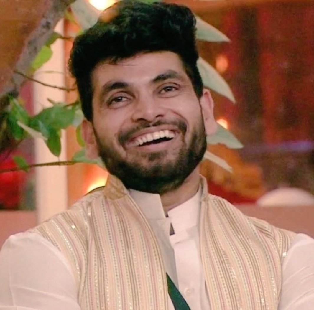 Winner of the season ?

Retweet - Priyanka 🔁
Like -- Shiv Thakare ♥️

#PriyankaChaharChoudhary 
#ShivThakare #BiggBoss #biggboss16 #PriyankaPaltan
#bb16 #priyanka #ShivThakre
