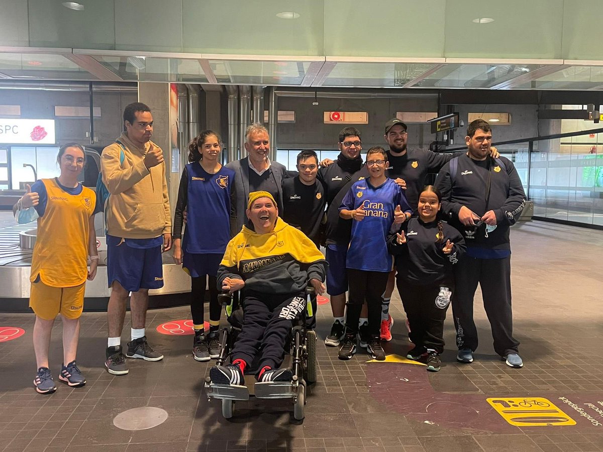 Ángel Víctor Torres Pérez tweet media