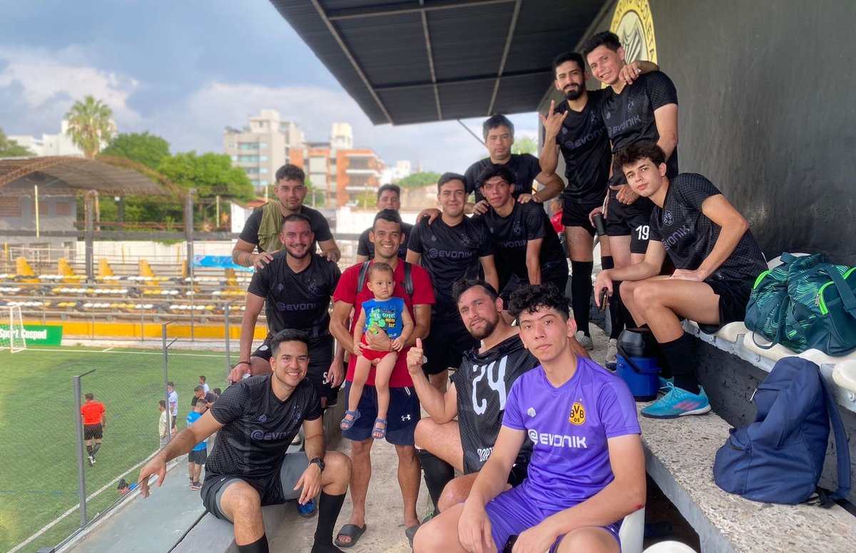 Este equipo demuestra que puede y deja todo en la cancha! Ahora a analizar el encuentro con unas frías 🍻 y plantear el sgte encuentro
💛🖤