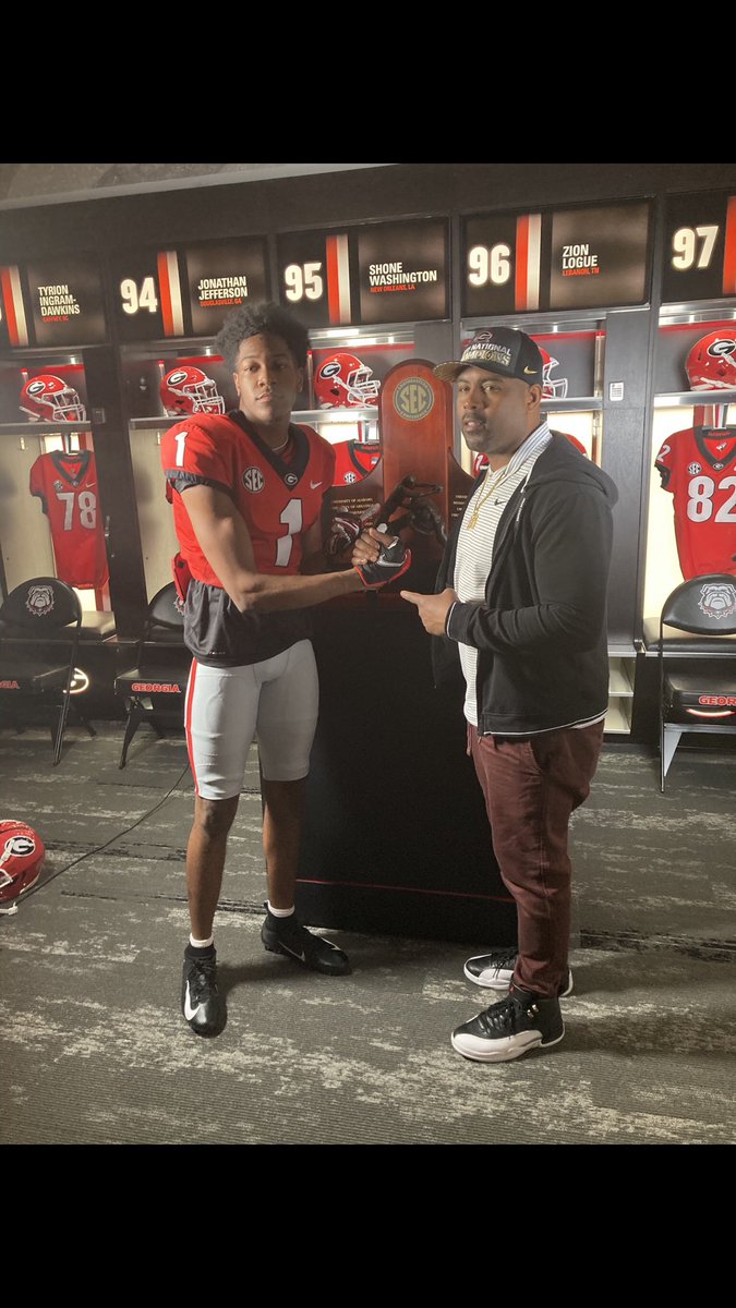 J7ontaeGilbert's tweet photo. Had a Amazing visit today #GoDawgs https://t.co/0ERNIEMCyR
