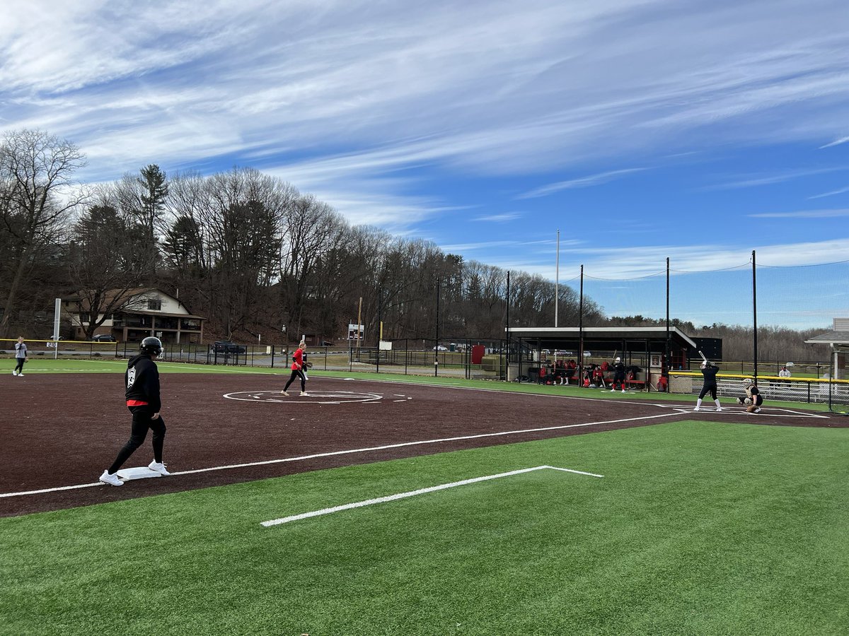 ESUSoftball's tweet photo. A beautiful day in the Poconos to go live! #GoTurf #ESU #WhereWarriorsBelong https://t.co/XUpsmQnCRa