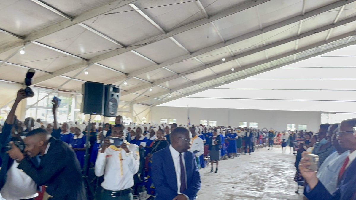 pastortedwilson's tweet photo. We had a dynamic Sabbath with about 5,000 of our wonderful church members in Kitwe, Zambia, in the Copperbelt Zambia Conference, which has more than 200,000 members in one conference! This is part of the Northern Zambia Union, which has about 700,000 members. https://t.co/Nuv71Gtabq