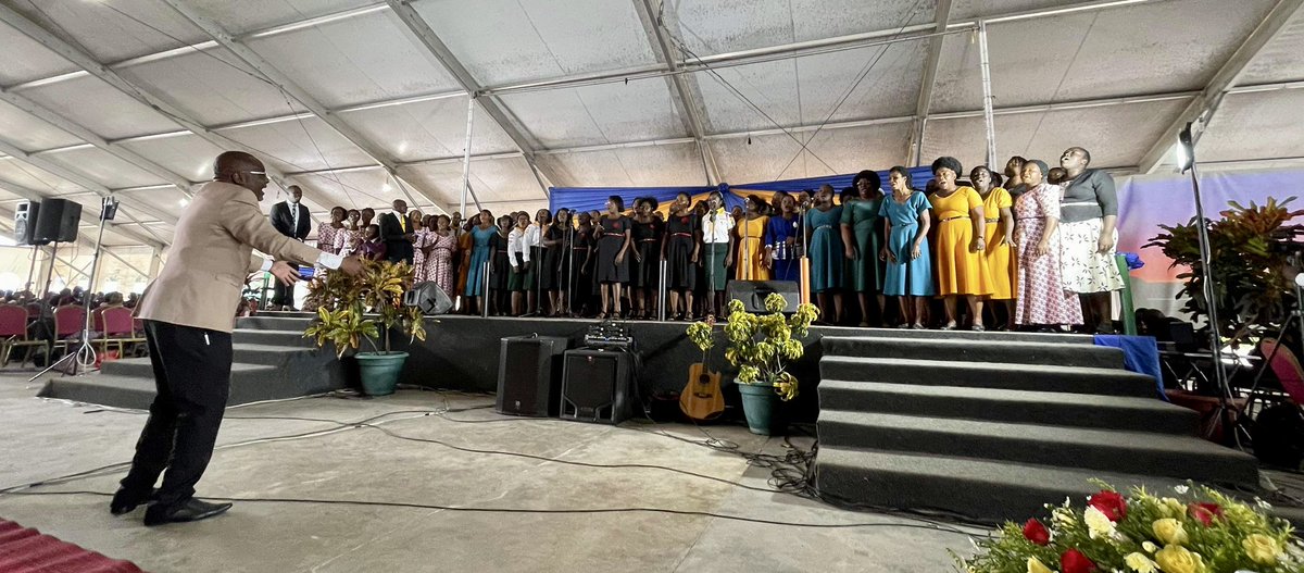 pastortedwilson's tweet photo. We had a dynamic Sabbath with about 5,000 of our wonderful church members in Kitwe, Zambia, in the Copperbelt Zambia Conference, which has more than 200,000 members in one conference! This is part of the Northern Zambia Union, which has about 700,000 members. https://t.co/Nuv71Gtabq