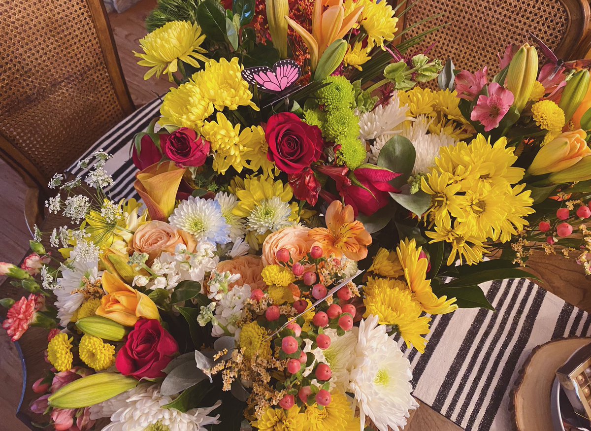 lilykovacevic_'s tweet photo. 🌸🌼 https://t.co/M1sh6PPcgu