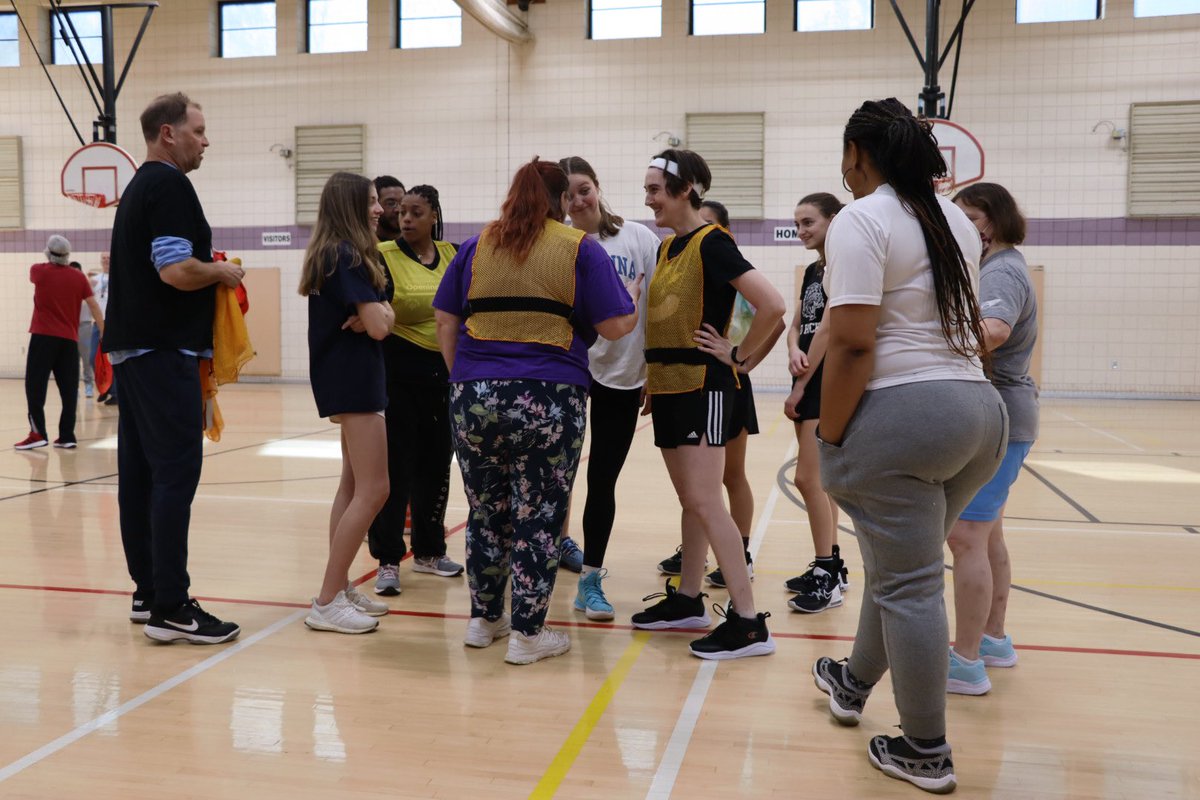 East Chapel Hill Lady Wildcats Basketball Team &amp; The Wildcats Special Olympics Team had a good workout this morning! <a href="/eastchapelhill/">East Chapel Hill HS</a> <a href="/Leading_East/">PrincipalCasey</a> <a href="/NyahHamlett/">Nyah Hamlett</a>