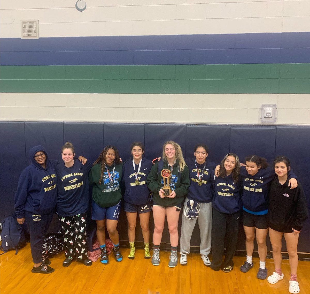 Great day to be a Mustang!!!!  Our Boys JV, Boys Varsity, and Girls Varsity all took 1st Place at the Cy Ridge Invite today.  #MWT