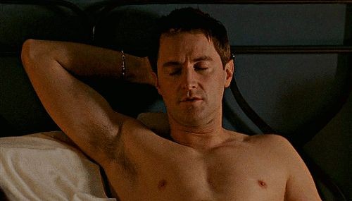 Sweet dreams. 😴💫✨
#RichardArmitage♥️ #PaulAndrew #Betweenthesheets