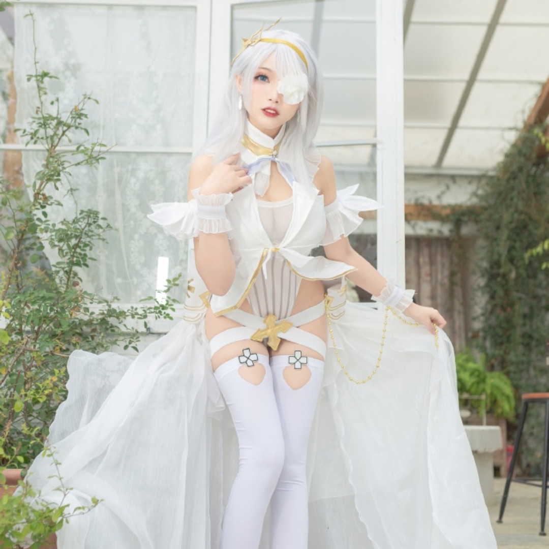 on Twitter "Heehee, it is you that summoned Emden🛥