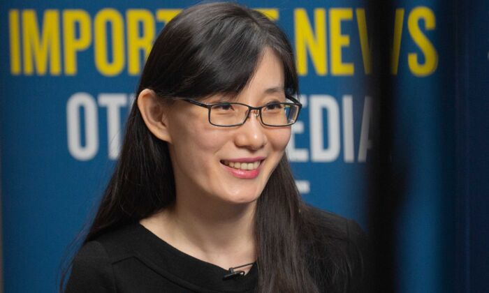 EpochTimesFR's tweet photo. Une lanceuse d’alerte accuse Pékin de dissimuler les chiffres réels du #Covid
« Le #PCC censure l’information en ce moment » #Chine #COVID19 #YanLiMeng ⤵
https://t.co/vXVjYMyLvW https://t.co/2482xp90Ws