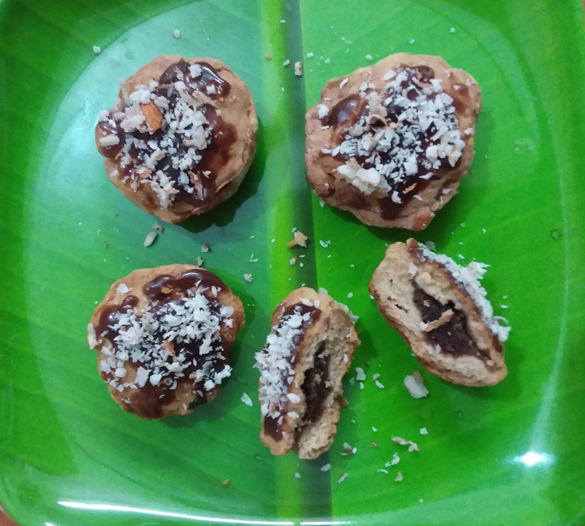 anks26's tweet photo. Nuty Chocolate Bread https://t.co/dim7oQHYwZ
