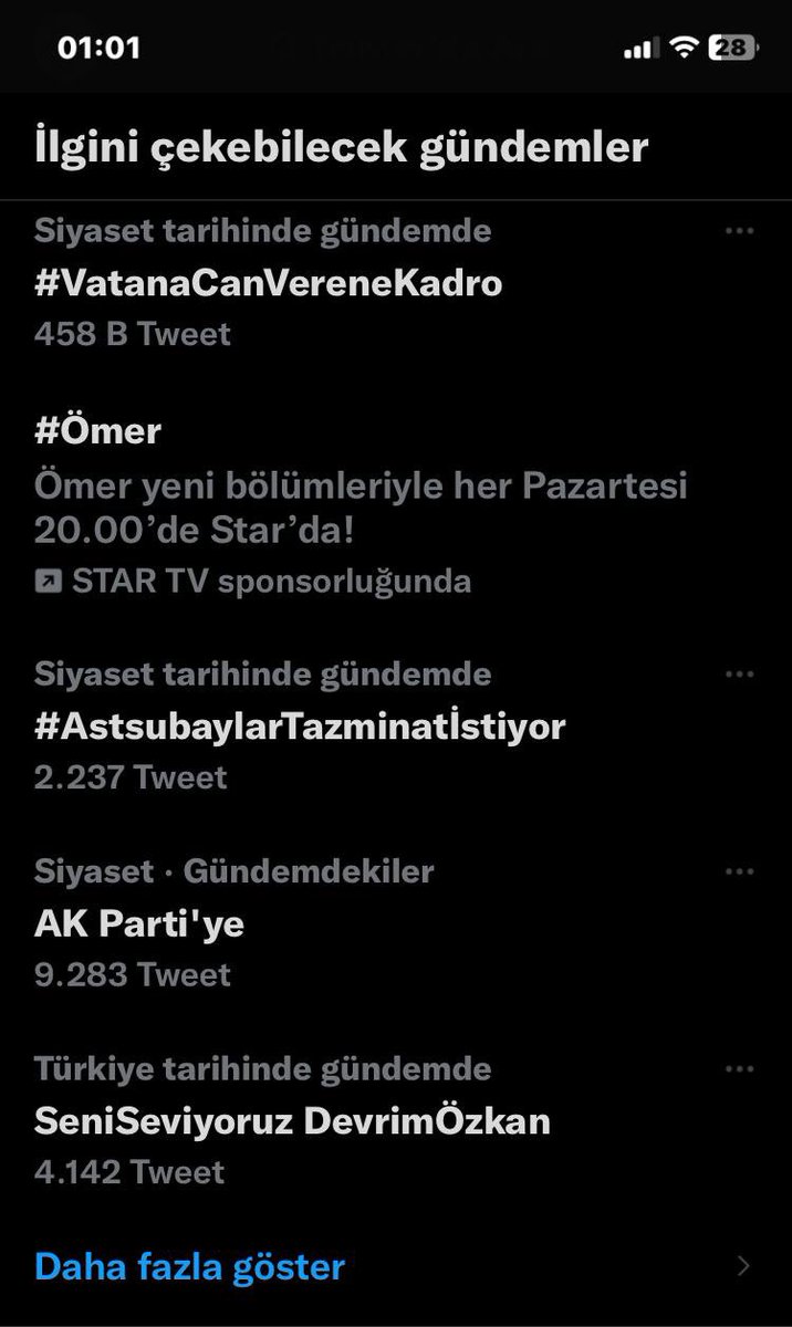 alitilkici38's tweet photo. 1 Saatte 460 bin tweet
Bu ülkede böyle bir haykırışın örneği yok
Gün sonunda 10 milyon tweet !

 #VatanaCanVereneKadro https://t.co/xo65JWUawf