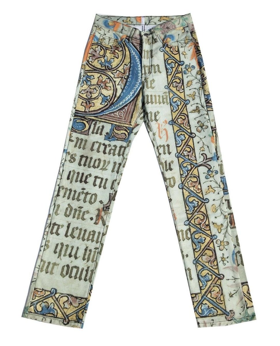 phil_lol_ogist's tweet image. babe are you okay? you've barely worn your illuminated psaltery dungarees