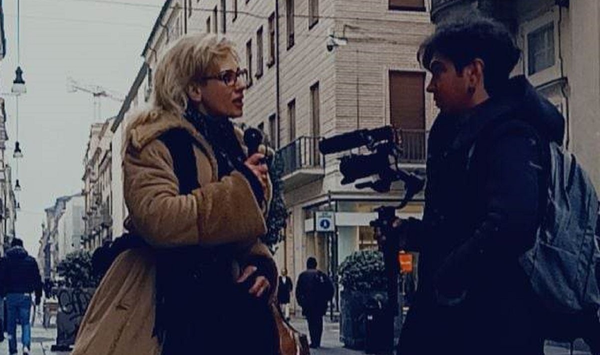 giuseppe_alto's tweet photo. 'Brave Ragazze' è il nuovo programma sexy condotto da Renèe Sylvie Lubamba, in onda in chiaro su Bom Channel (canale 68 del digitale terrestre). Tra le protagoniste Viky Moore.
#BomChannel #BraveRagazze #SylvieLubamba #VikyMoore #VivianaBazzani
https://t.co/vCszfm8N5q https://t.co/YvmvQj5xC7