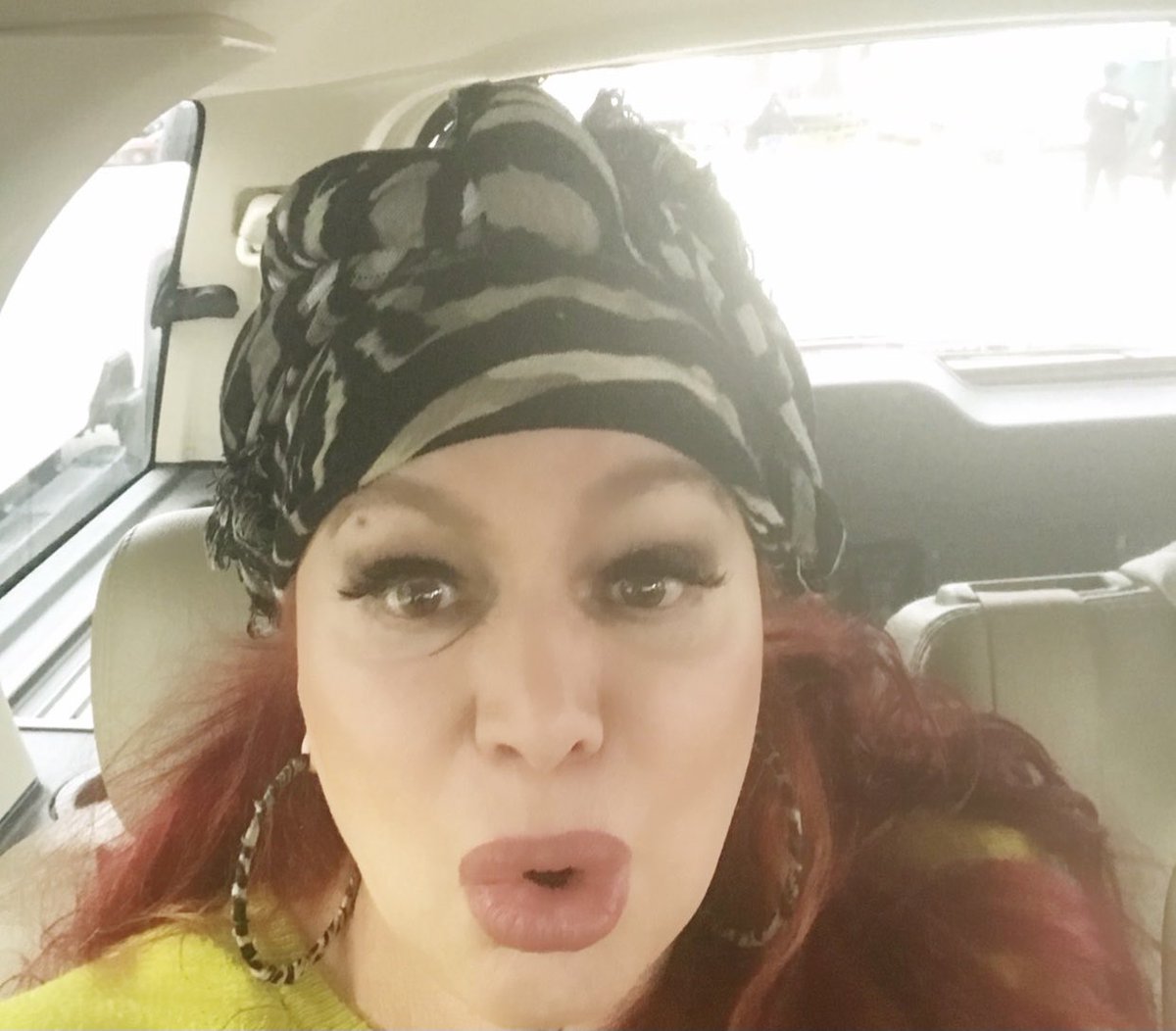 Iris Chacon tweet media