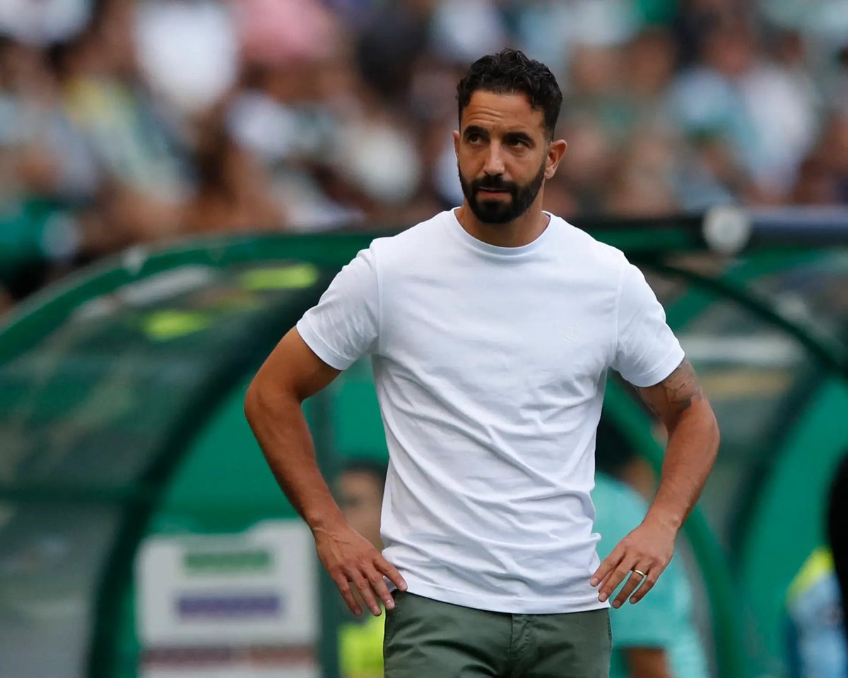 Ruben Amorim fala após a derrota do Sporting

“É difícil encontrar as palavras neste momento, primeira parte muito boa. O jogo acabou aos 75 minutos. Quanto a mim, jogamos melhor e criamos mais ocasiões. "