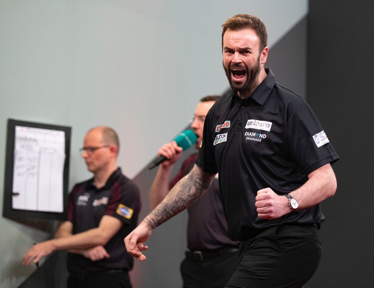 Ross Smith tweet media