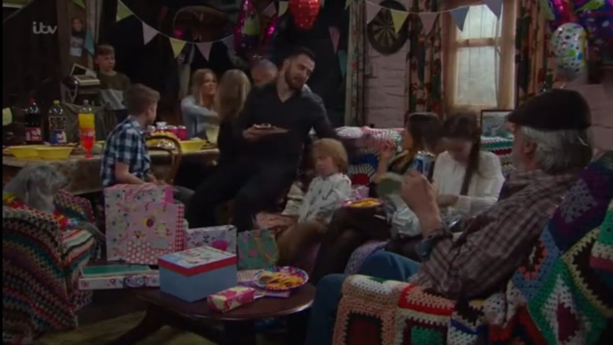 Noah Dingle (@noahdinglex2) on Twitter photo 