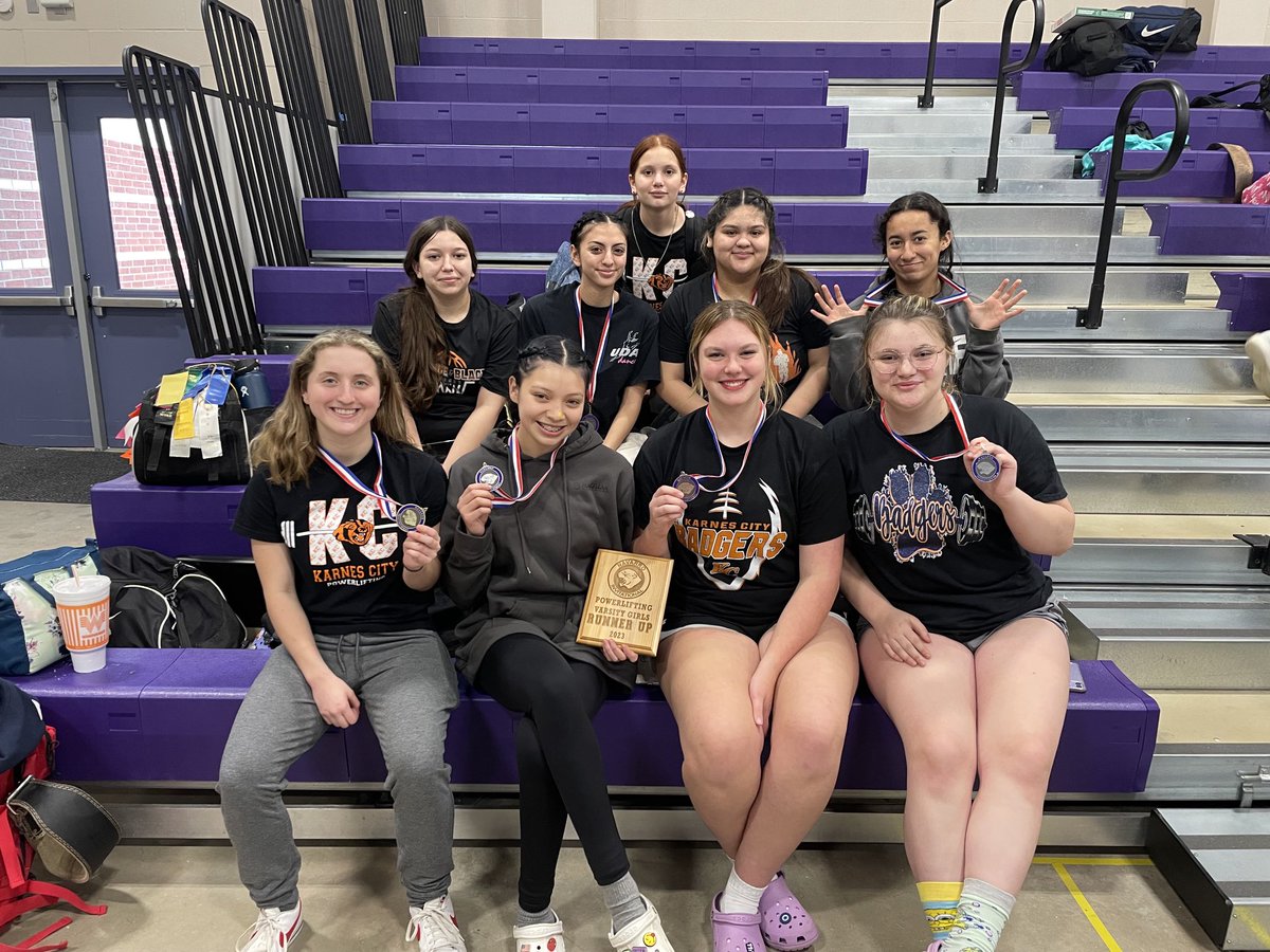 KC Powerlifting tweet media