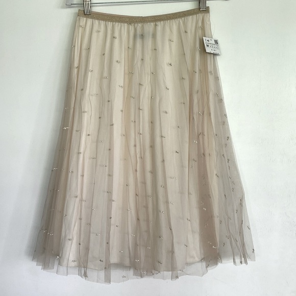 IScalpels's tweet photo. So good I had to share! Check out all the items I'm loving on @Poshmarkapp #poshmark #fashion #style #shopmycloset #zara #hm: https://t.co/dZnZvJCJg2 https://t.co/5S06wgyKs0