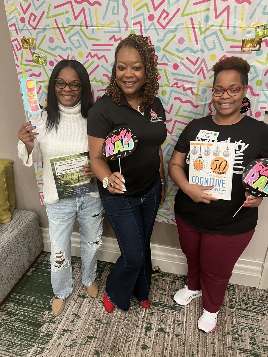 4professional1s's tweet photo. A great way to end #NBCT week supporting @NBPTS  candidates and working with fellow #NBCTs at the RAD Writing Lab Conference #NBCTStrong @SNHill_educator @SandraPickens17 @BhamCitySchools @AlabamaAchieves @alnbctnetwork @uab_atim https://t.co/bLyhr4NKHt