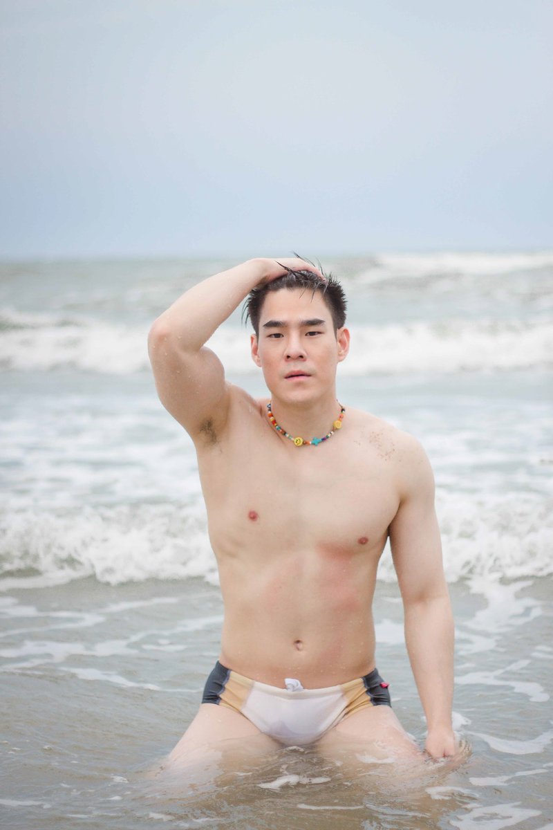 Man E-Book นิตยสารผู้ชาย 18+ tweet media