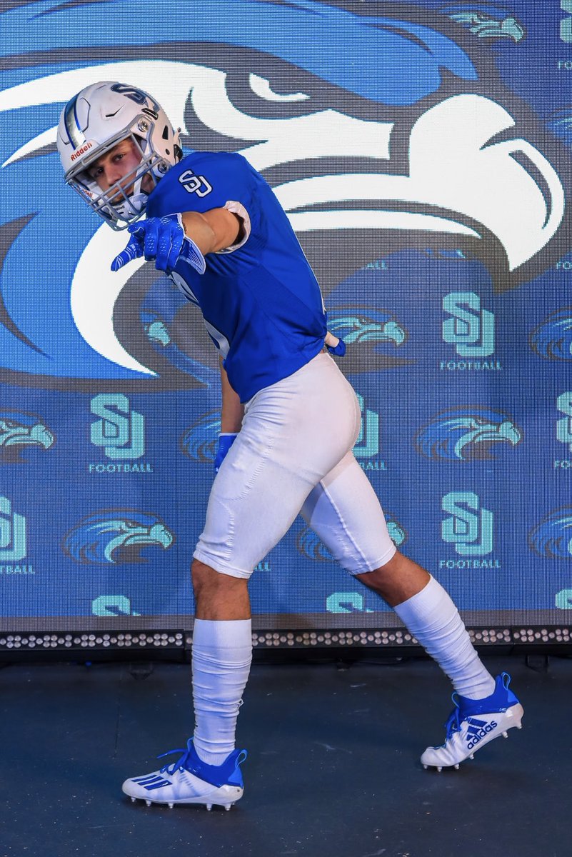 I am 100% committed to <a href="/Shorter_FB/">Shorter Hawks Football</a> thank you <a href="/coachmorrison58/">Zach Morrison</a> and @coach_Strickand for this opportunity. I will be signing Feb 2 at Calhoun High School media center.