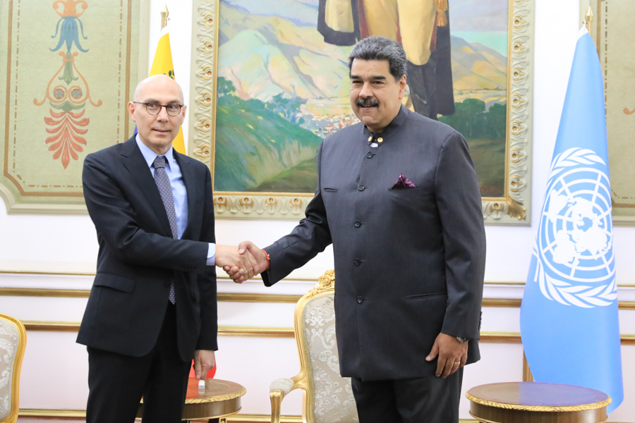 mippci_ven's tweet photo. #NotiMippCI 📰🗞|  Presidente Maduro sostiene reunión con Alto Comisionado de la ONU para los DDHH. Lea más ⏩ https://t.co/erpf4fuqDY 
#SomosVenezuela2023 https://t.co/PuzB8kDM1Z