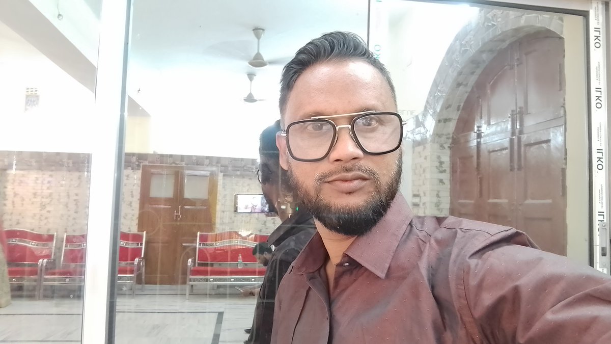 dilipdas777's tweet photo. Selfie.. https://t.co/KQFpOpTIlK